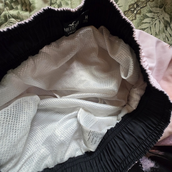 Hollister Sunset Beach Men's Swim Shorts NWOT - Picture 3 of 4